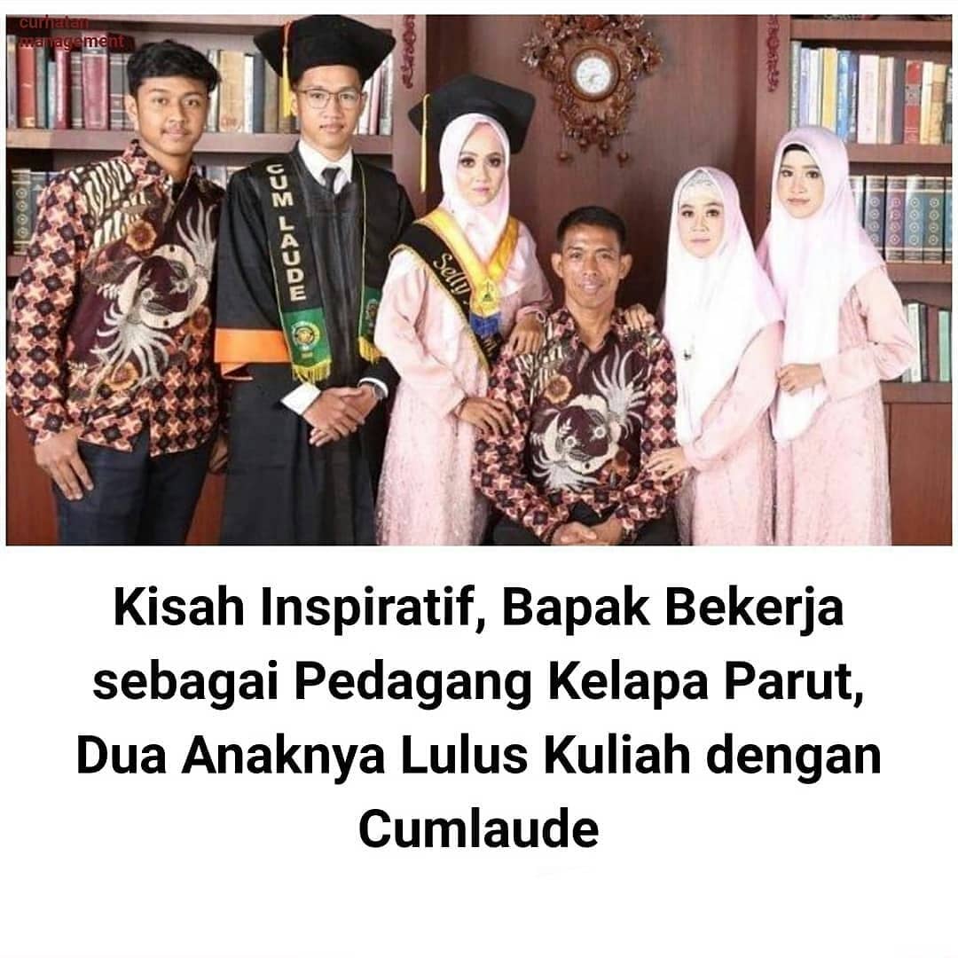 Kisah Inspiratif, Bapak bekerja sebagai Pedagang Kelapa Parut, Dua Anaknya Lulus Dengan Cumlaud